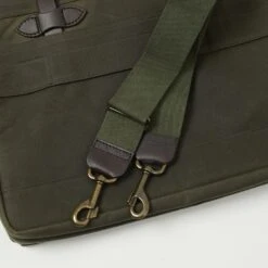 Filson 24-Hour Tin Cloth Briefcase - Otter Green -Hartford Sale Store FILSON 4 de791743 ff1f 4d90 8afb 5f3e09f90f8b