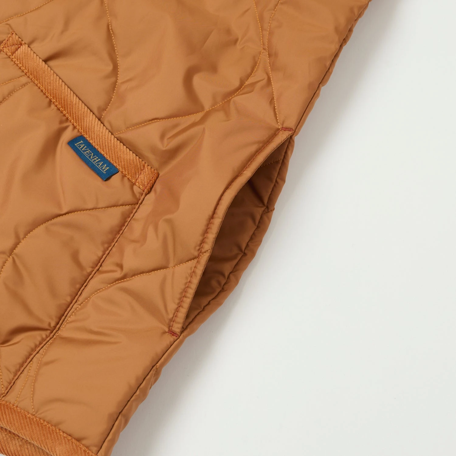 Lavenham Bomber Gilet- Brick 5 Lavenham Bomber Gilet- Brick - Image 3
