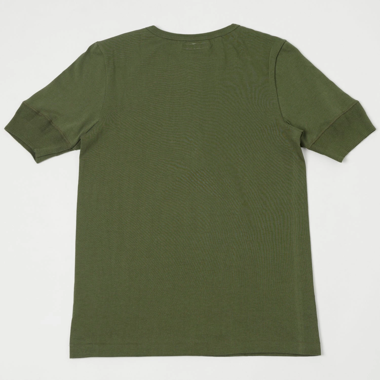 Merz B. Schwanen 207 Short Sleeve Henley - Army Green 6 Merz B. Schwanen 207 Short Sleeve Henley - Army Green - Image 4