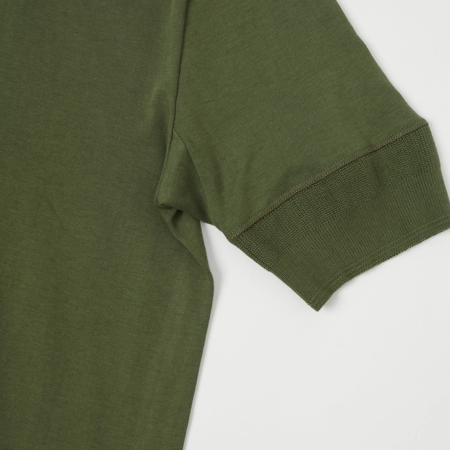 Merz B. Schwanen 207 Short Sleeve Henley - Army Green 5 Merz B. Schwanen 207 Short Sleeve Henley - Army Green - Image 3