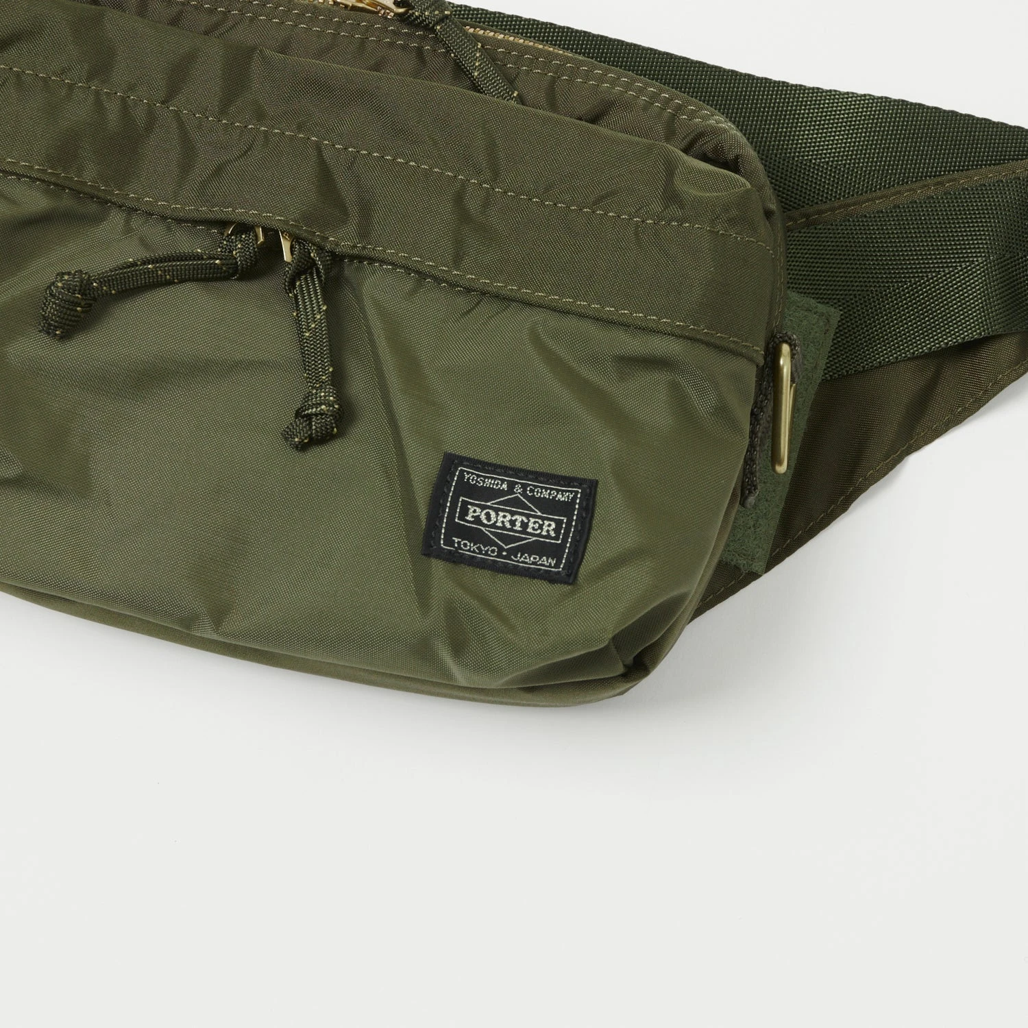 Porter-Yoshida & Co. Force 2-Way Waist Bag - Olive Drab 4 Porter-Yoshida & Co. Force 2-Way Waist Bag - Olive Drab - Image 2